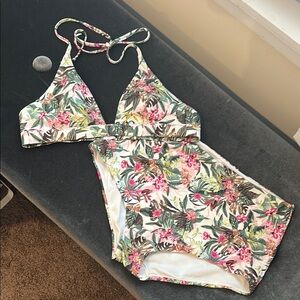 Victoria’s Secret Floral Print Bikini Set